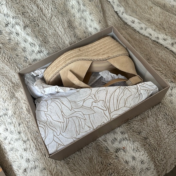 Crown Vintage Jaussie Brand New In Box size 9 - Picture 6 of 6